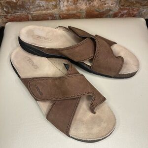 Teva 6334 90s/Y2K Tan Slide Sandals